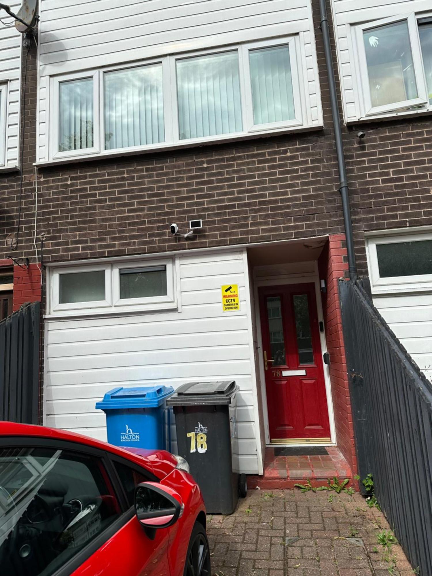Share House Villa Runcorn Esterno foto